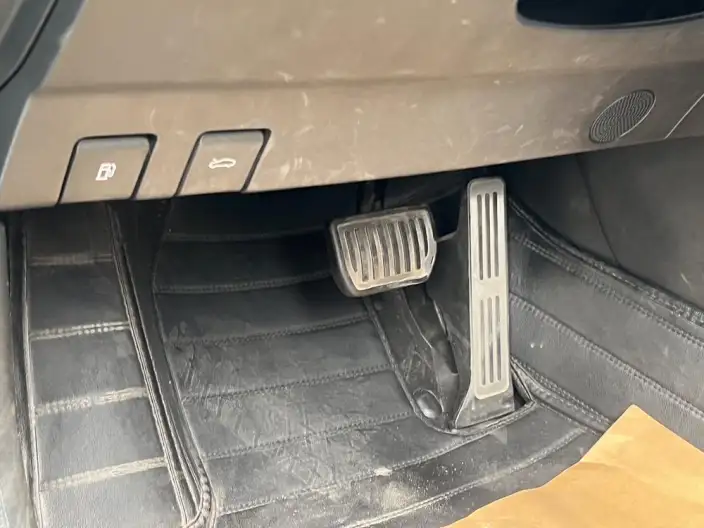 Changan UNI-V 2022 Model 1.5T Smart Pilot Model – фото 10