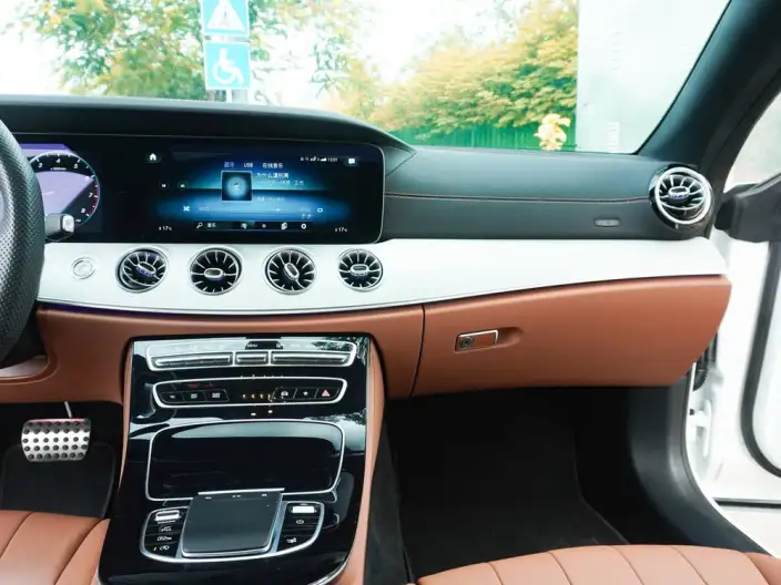 Mercedes-Benz E-Class Imported 2023 Model E 260 Coupe – фото 10