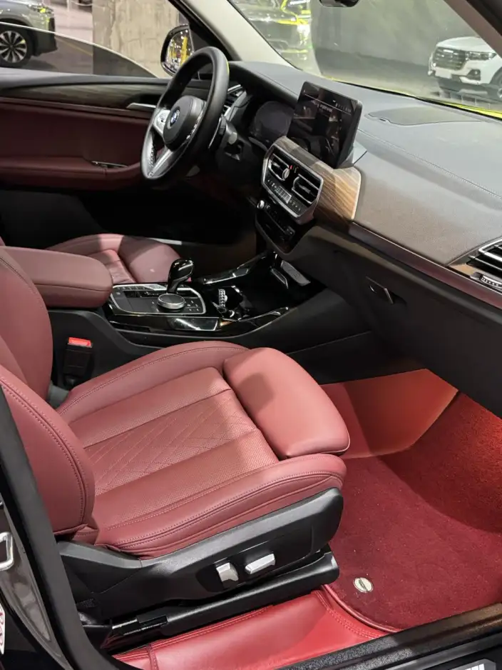 BMW X3 2023 Model xDrive30i Leading Model M Night Set – фото 7