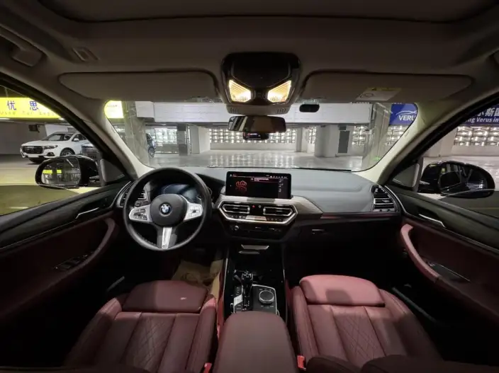 BMW X3 2023 Model xDrive30i Leading Model M Night Set – фото 9