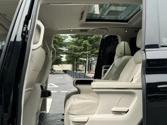 GAC Trumpchi M8 2020 Model Pilot Model 390T Supreme Edition – фото 9