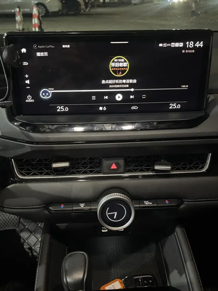 Honda INSPIRE 2023 Model 260TURBO Exquisite Edition – фото 3