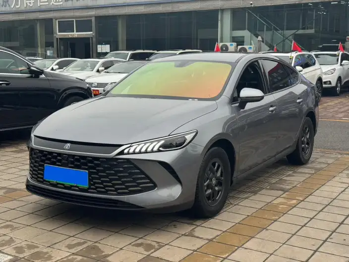 BYD Qin PLUS DM 2025 Model Smart Driving Edition DM-i 55KM Leading Model – фото 1
