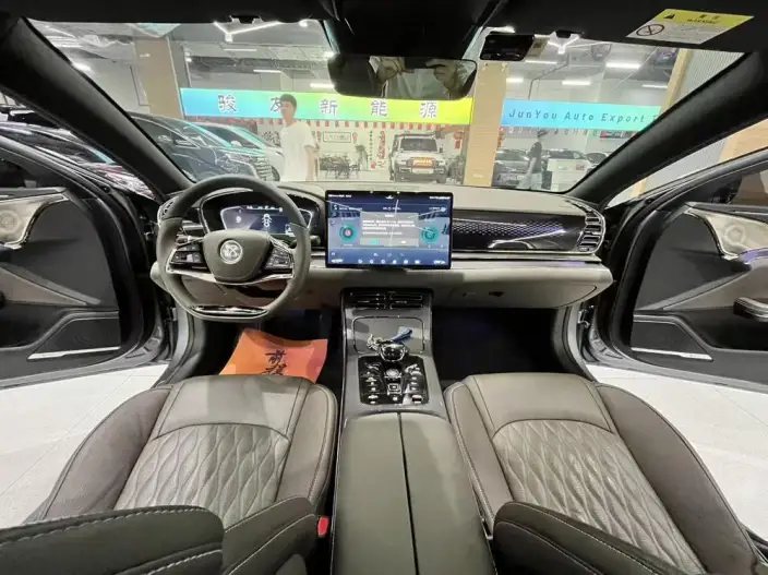 BYD Han DM 2020 Model DM 4WD performance version Noble Model – фото 7