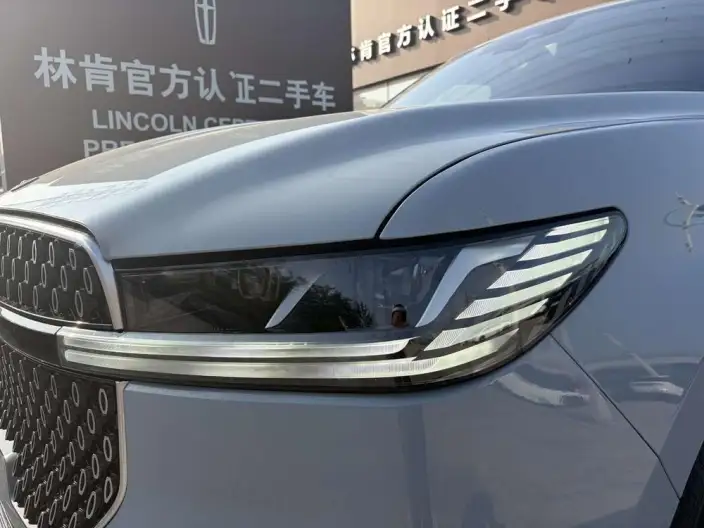 Lincoln Navigator 2025 Model 3.5T President Edition – фото 7