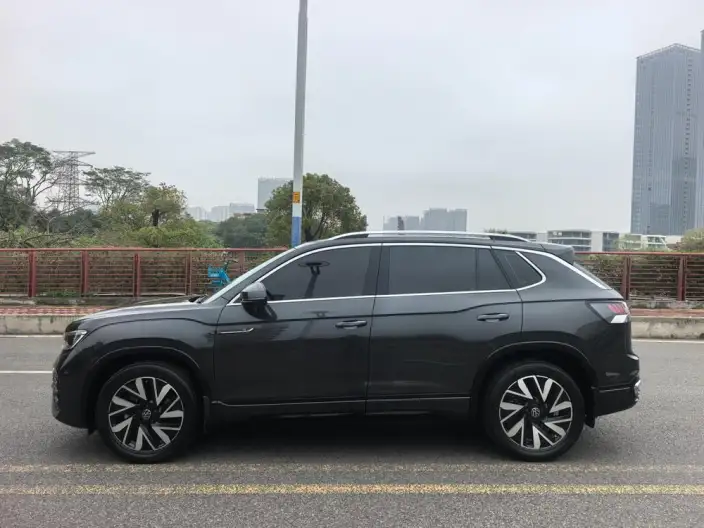 Volkswagen Tayron 2023 Model Facelift 380TSI 4WD R-Line High Power Edition – фото 4