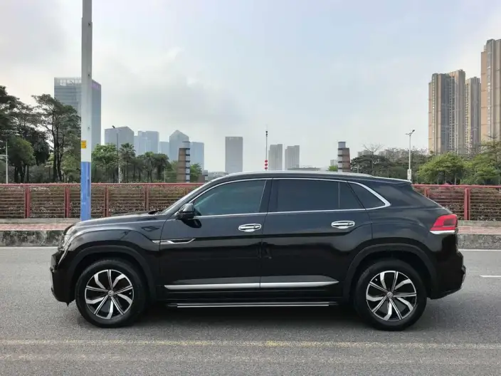 Volkswagen Teramont 2020 Model Facelift Teramont X 330TSI 2WD Deluxe Edition – фото 4