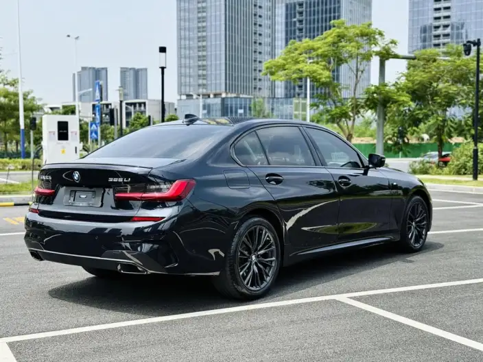 BMW 3 Series 2022 Model 325Li M Sports Night Set – фото 7