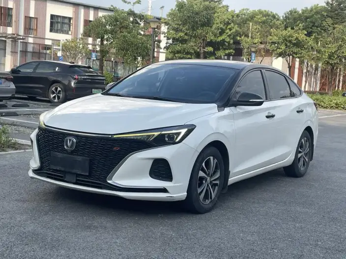 Changan Eado 2020 Model PLUS Blue whale NE 1.4T GDI Automatic Noble Model – фото 1