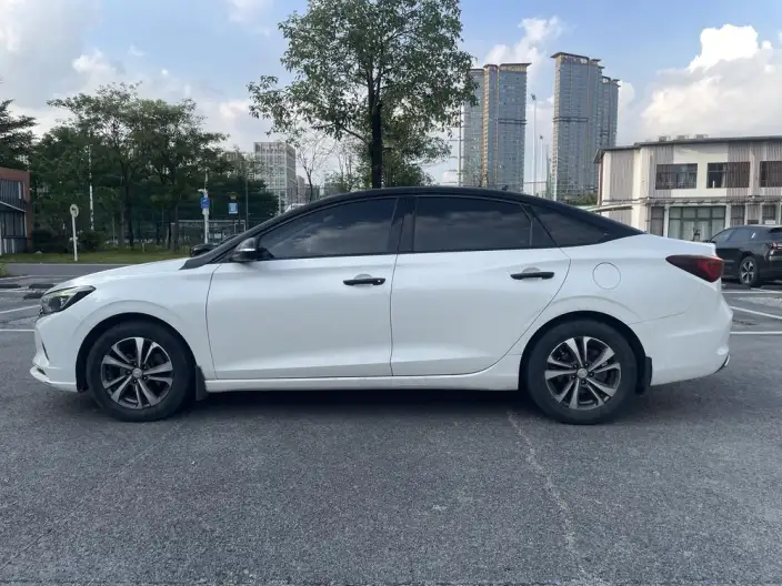 Changan Eado 2020 Model PLUS Blue whale NE 1.4T GDI Automatic Noble Model – фото 4