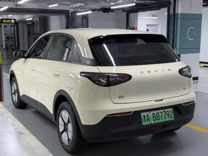 Geely Galaxy StarWish 2025 Model 310km Youth Edition – фото 3