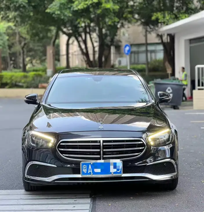 Mercedes-Benz E-Class 2021 Model E 300 L Fashion Model sedan – фото 2