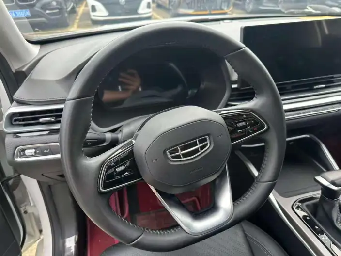 Geely Emgrand 2023 Model No. 4 Gen Champion Edition 1.5L CVT Luxury Model – фото 7