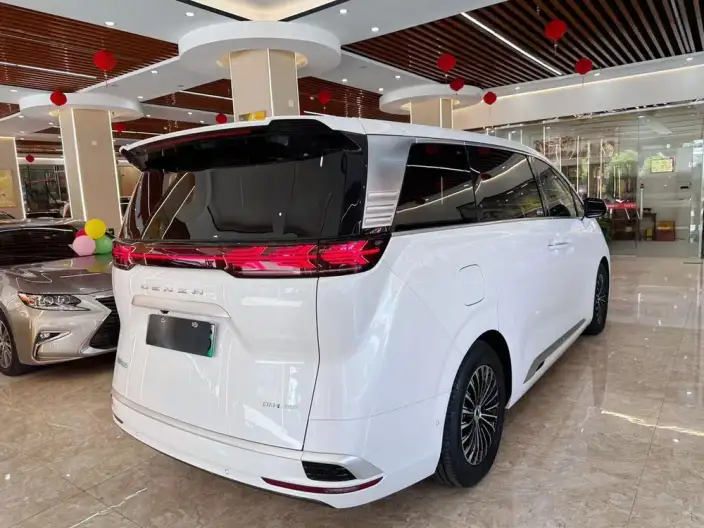 DENZA D9 DM 2022 Model 970 4WD Flagship Model – фото 6