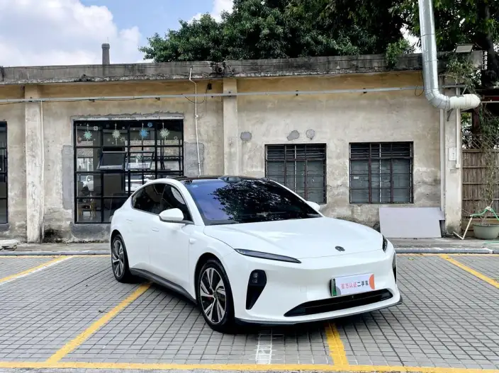 NIO ET5 2022 Model 100kWh – фото 3