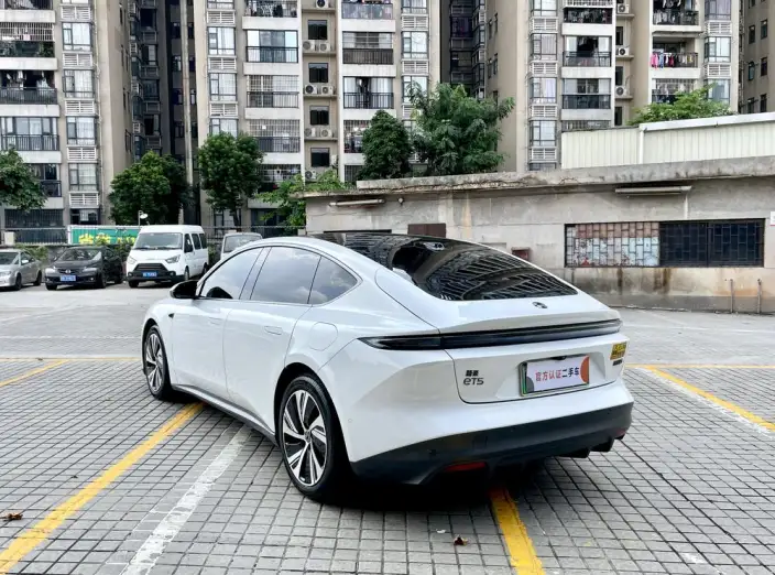 NIO ET5 2022 Model 100kWh – фото 4