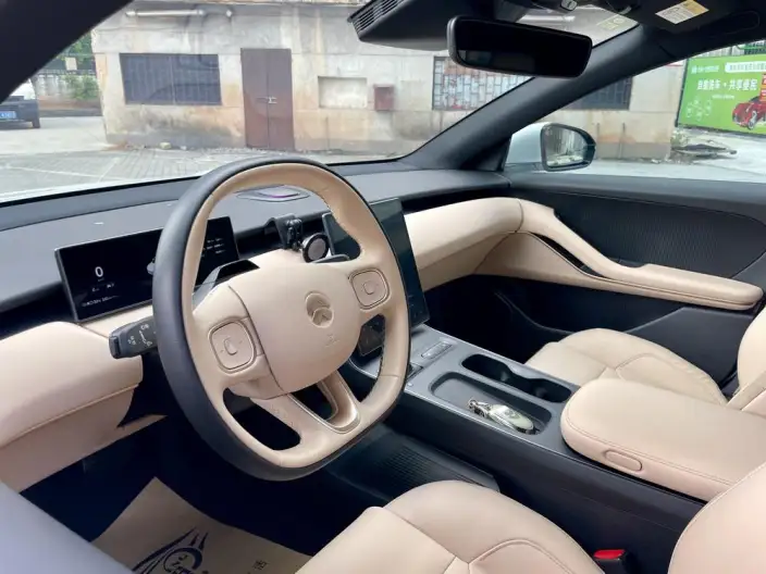 NIO ET5 2022 Model 100kWh – фото 10