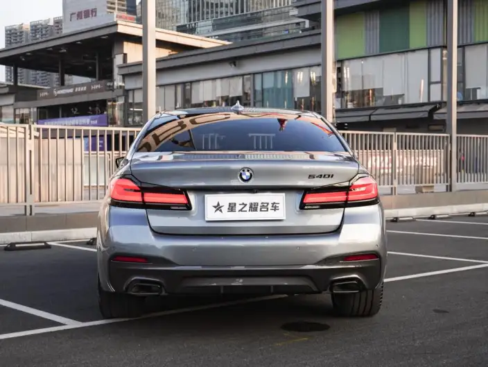 BMW 5 Series Imported 2021 Model 530i M Sports Set – фото 4