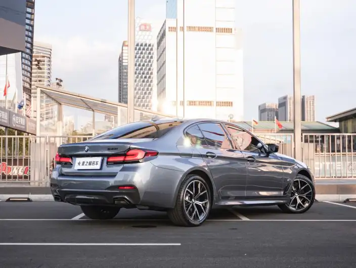 BMW 5 Series Imported 2021 Model 530i M Sports Set – фото 5