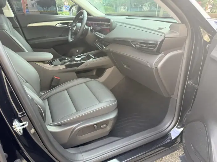 Buick Envision 2024 Model Buick Envision Plus 28T 4WD Exclusive Edition – фото 7
