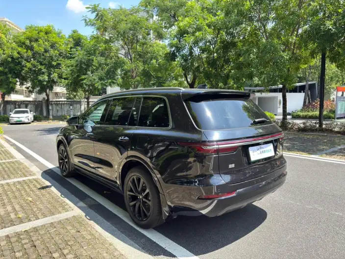 Li Auto ONE 2021 Model Extended Range 6 seat Edition – фото 5