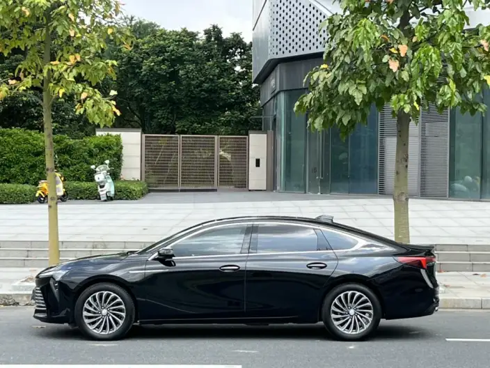 Buick LaCrosse 2024 Model 28T Automatic Yue Zun Edition – фото 3