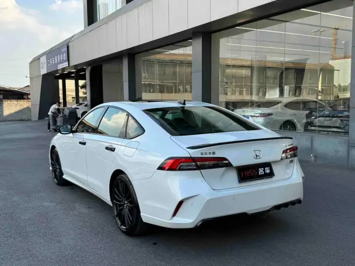Honda INSPIRE 2023 Model 260TURBO Jingyao Edition – фото 4