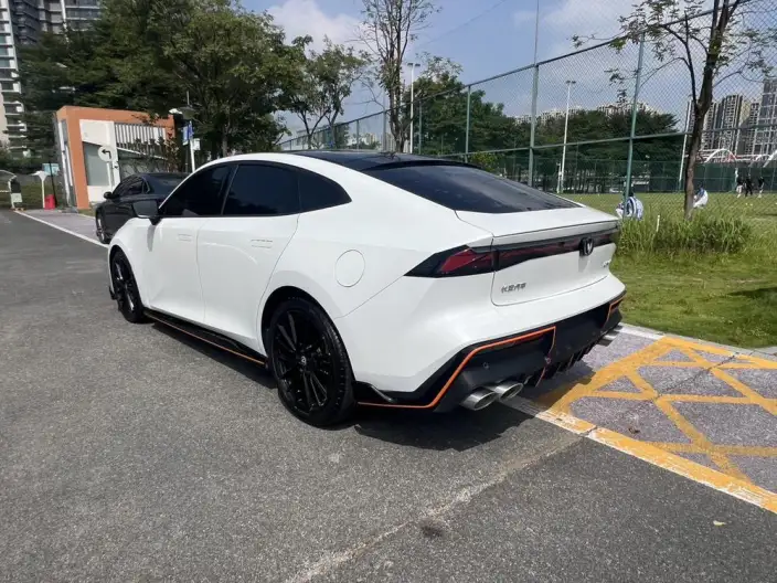 Changan UNI-V 2023 Model 1.5T Sports Edition – фото 4