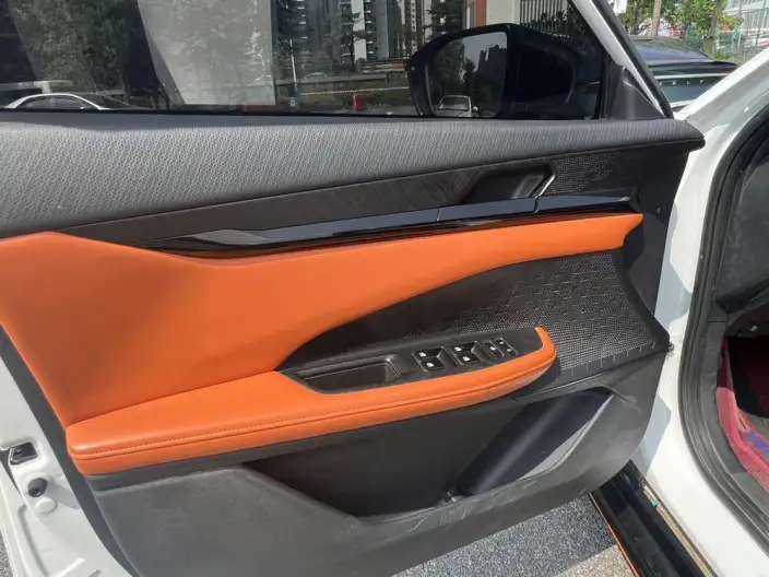 Changan UNI-V 2023 Model 1.5T Sports Edition – фото 9