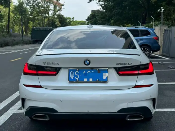 BMW 3 Series 2021 Model 325Li M Sports Set – фото 4