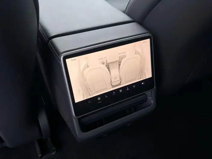 Model 3 2023 Model Rear-wheel drive version – фото 8
