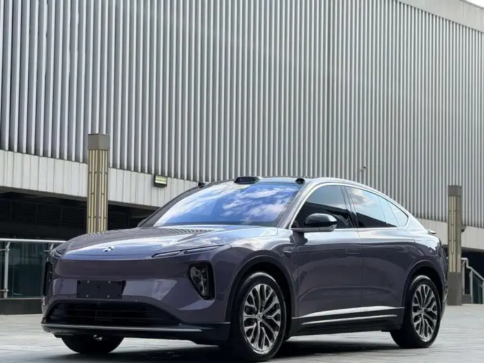 NIO EC6 2024 Model 75kWh – фото 1