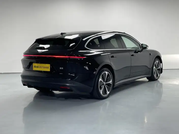 NIO ET5T 2024 Model 75kWh – фото 7
