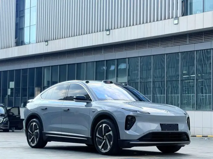 NIO EC6 2024 Model 75kWh – фото 3