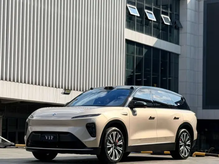 NIO ES8 2023 Model 75kWh – фото 8