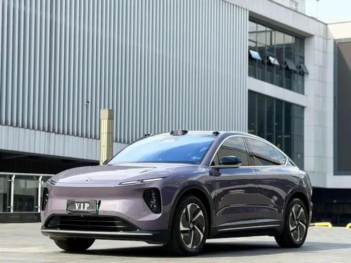 NIO EC6 2024 Model 75kWh – фото 1
