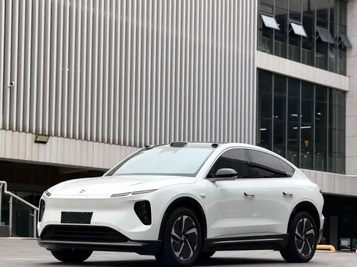 NIO EC6 2023 Model 75kWh – фото 1