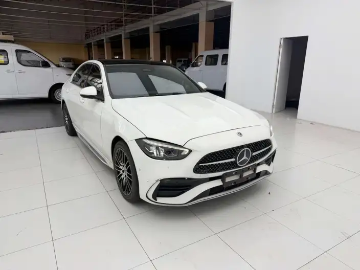 Mercedes-Benz C-Class 2024 Model C 260 L Sports Edition – фото 3