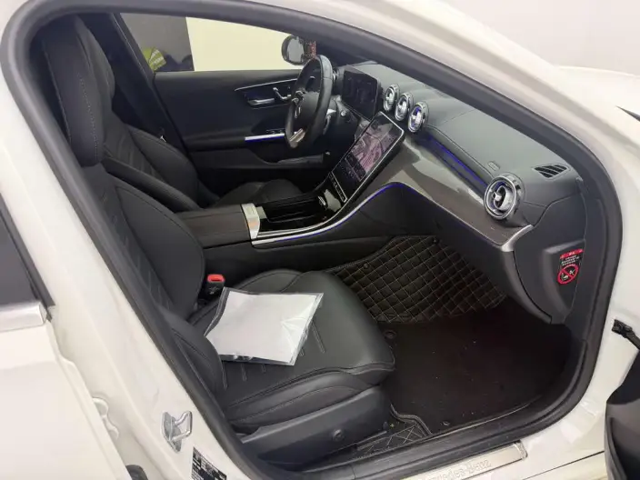 Mercedes-Benz C-Class 2024 Model C 260 L Sports Edition – фото 9