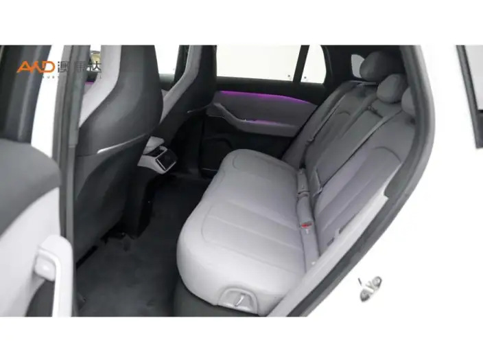 NIO EC6 2024 Model 75kWh – фото 10