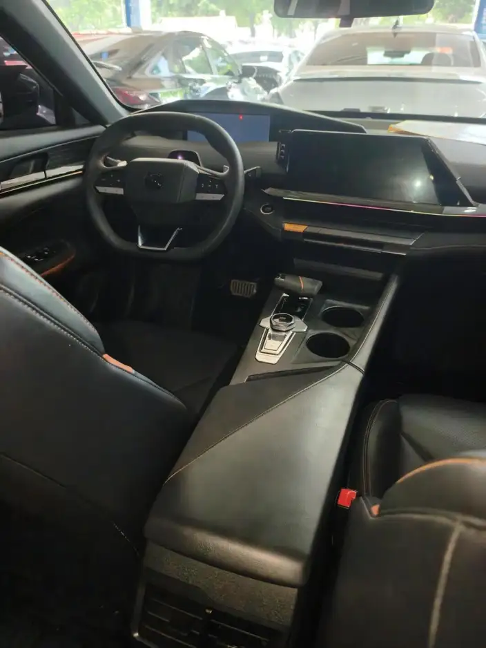 Changan UNI-V 2022 Model 1.5T Sports Edition – фото 5