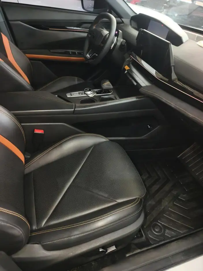 Changan UNI-V 2022 Model 1.5T Sports Edition – фото 7