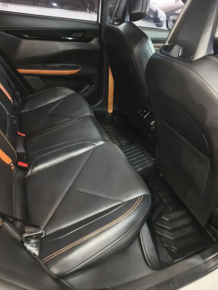 Changan UNI-V 2022 Model 1.5T Sports Edition – фото 9