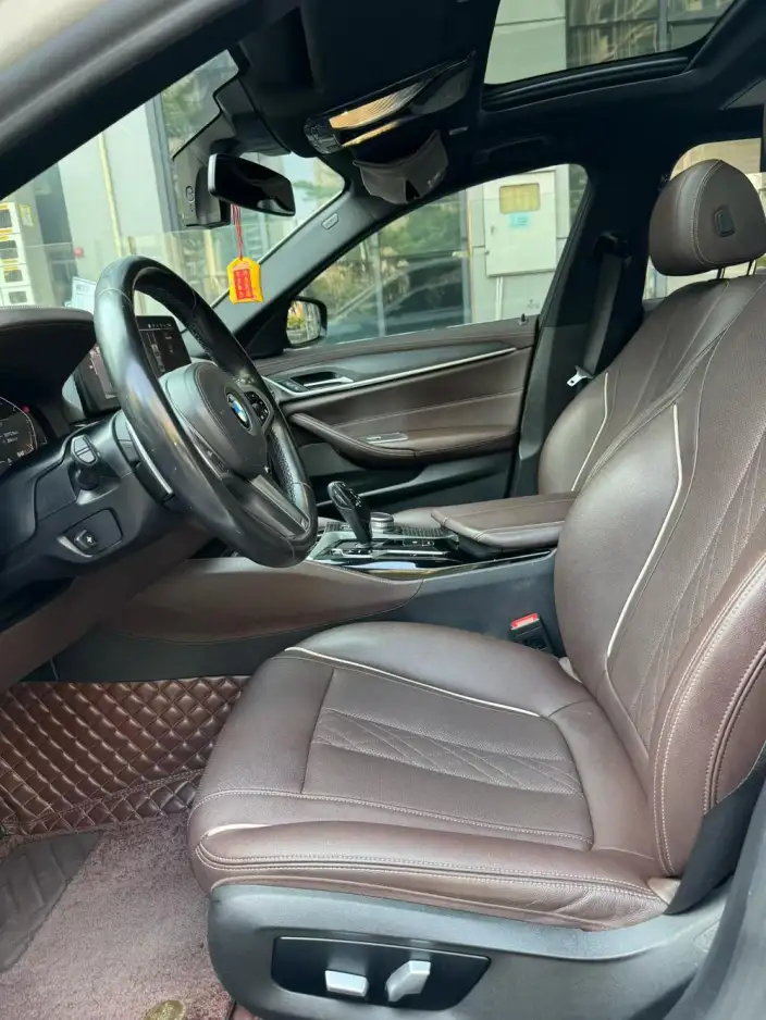 BMW 5 Series 2021 Model 530Li Leading Model M Sports Set – фото 8