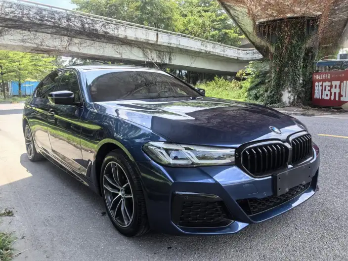 BMW 5 Series 2021 Model 525Li M Sports Set – фото 3