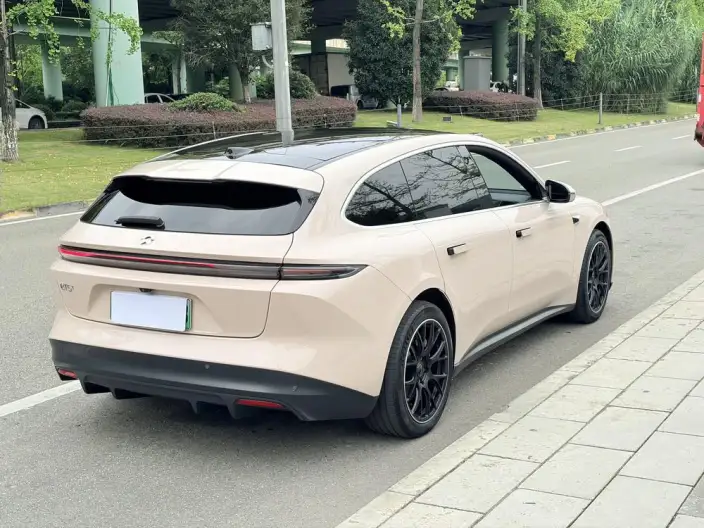 NIO ET5T 2023 Model 75kWh – фото 6