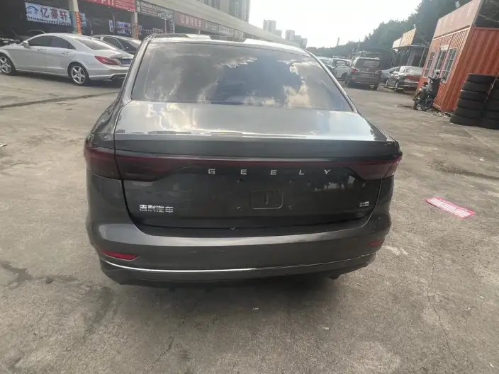Geely Emgrand 2022 Model No. 4 Gen 1.5L CVT Noble Model – фото 5