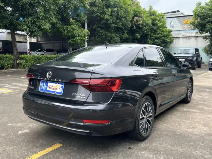 Volkswagen Sagitar 2021 Model 280TSI DSG Comfort Zhilian Edition – фото 6