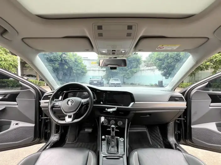 Volkswagen Sagitar 2021 Model 280TSI DSG Comfort Zhilian Edition – фото 7