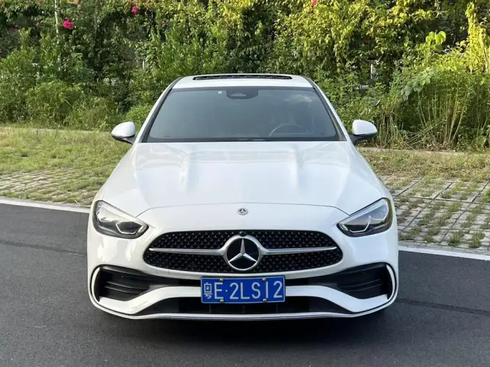 Mercedes-Benz C-Class 2022 Model C 200 L Sports Edition – фото 2